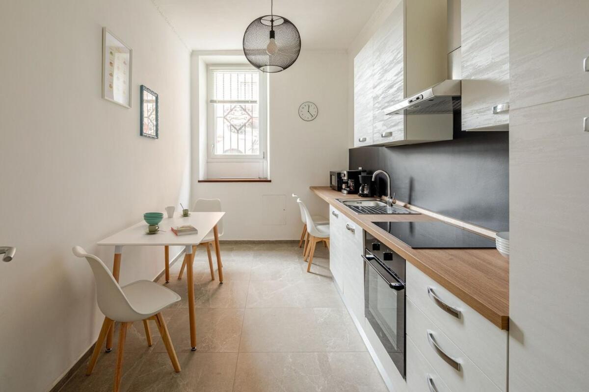 Elegant Design - Parking Apartamento *